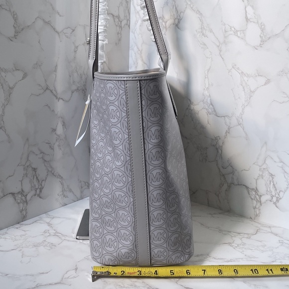 Michael Kors Tote - Picture 5 of 12